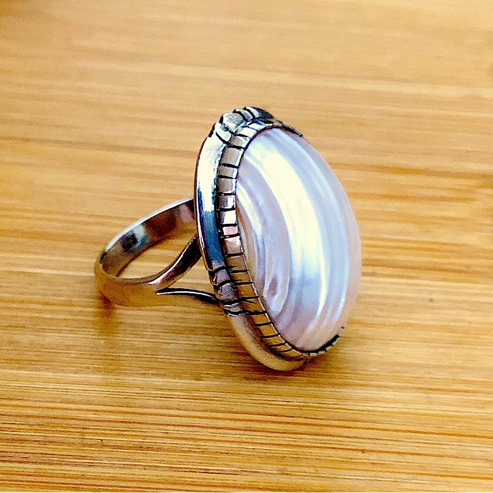 $68  Designer Southwest Estate Ring  Size 9   Sterling Silver   Marked 925 - Picture 3 of 7